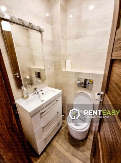 De inchiriat ! Apartament cu 3 camera in apropiere de UMF, apartamentul este complet mobilat si utilat! Pret 690/luna.